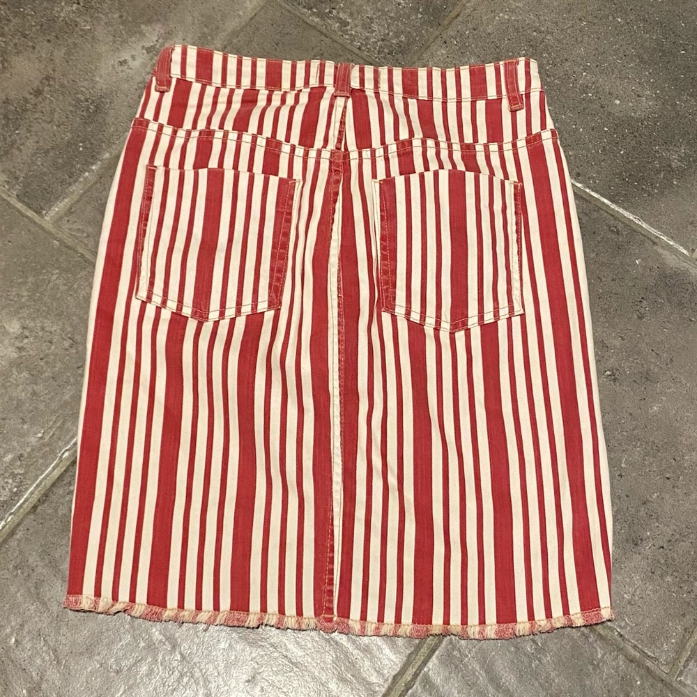 Free People Red Stripe Mini Denim Pencil Skirt Raw Hem Front Slit Western SZ 27 - Picture 6 of 6
